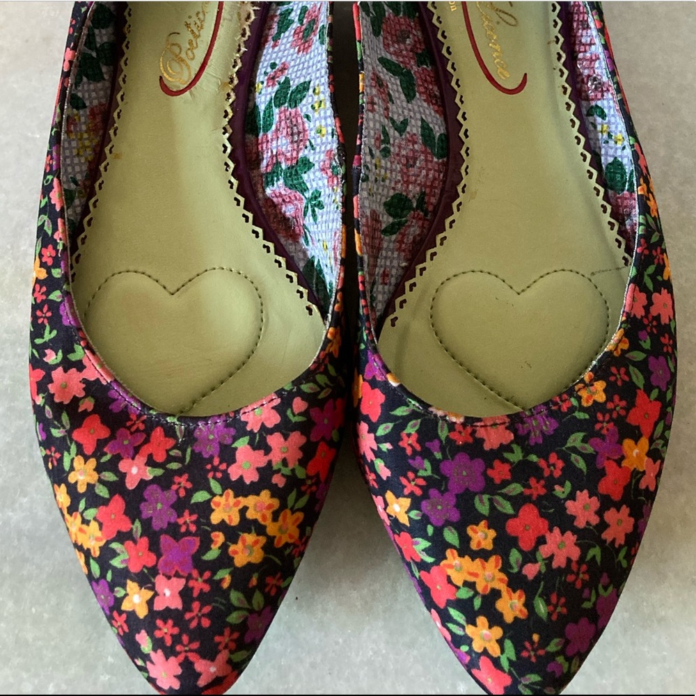 Poetic license floral slingback flats